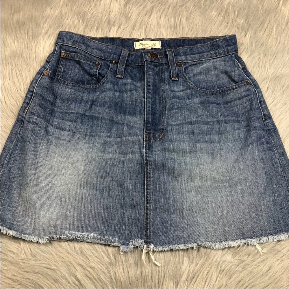 Madewell Raw Hem Denim Skirt Size 28